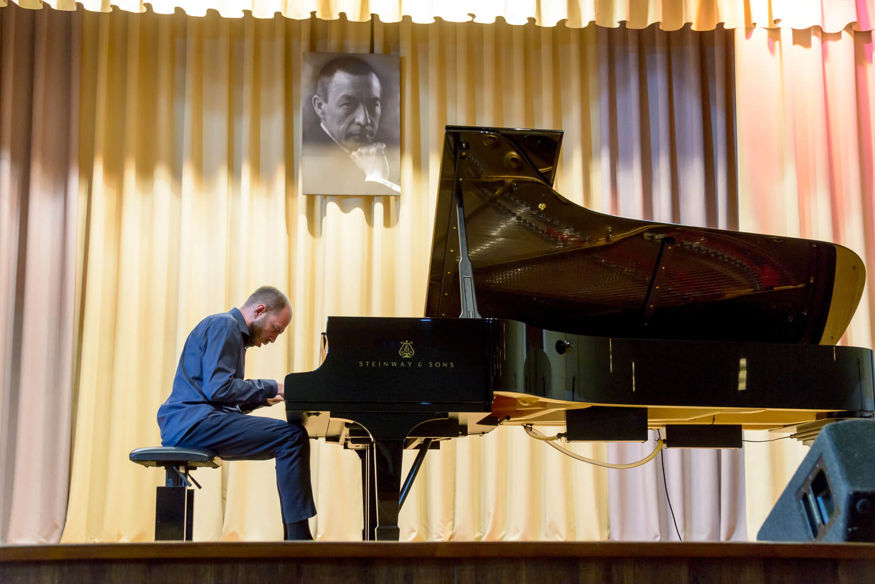 Андрей Коробейников, фортепиано